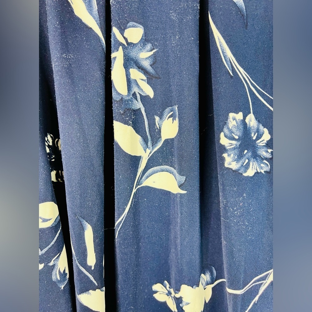 See You Monday Women’s Blue Floral Pleated Skirt Size Medium Elegant & Feminine - Picture 5 of 12